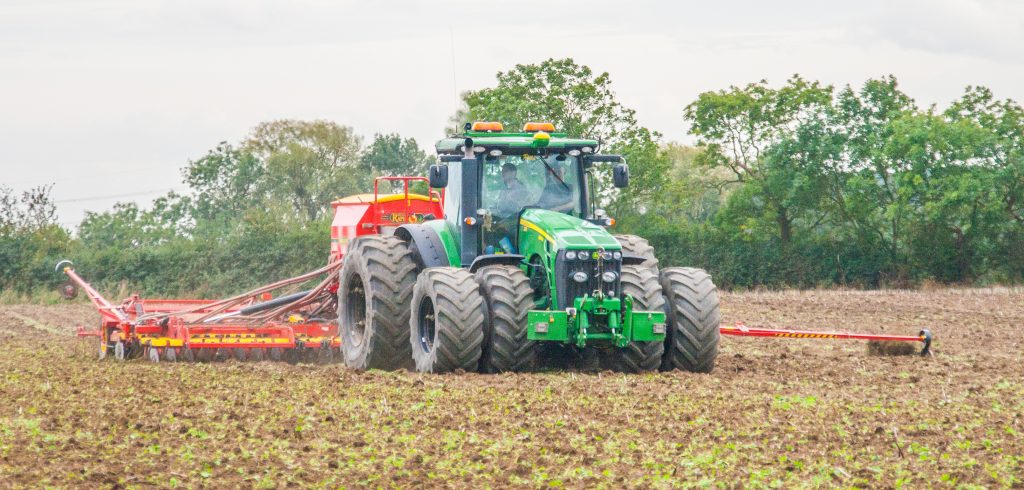 Vaderstad 8m Drill Sowing Cereals